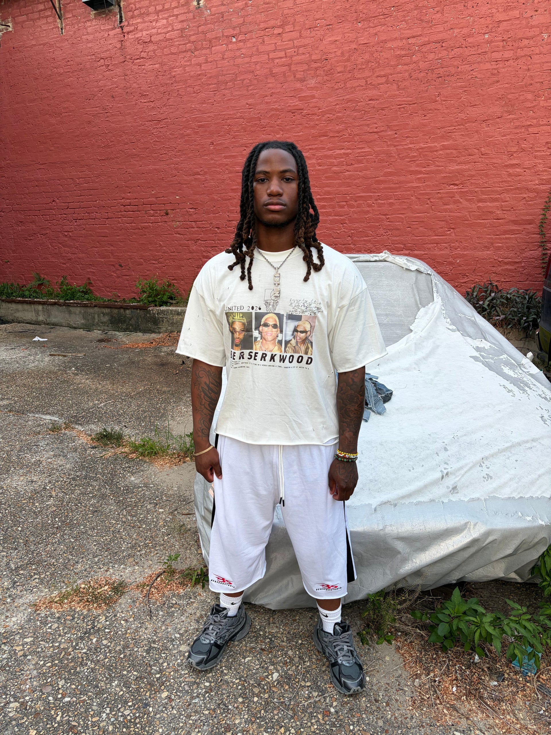 LOGO 3/4 SHORTS
